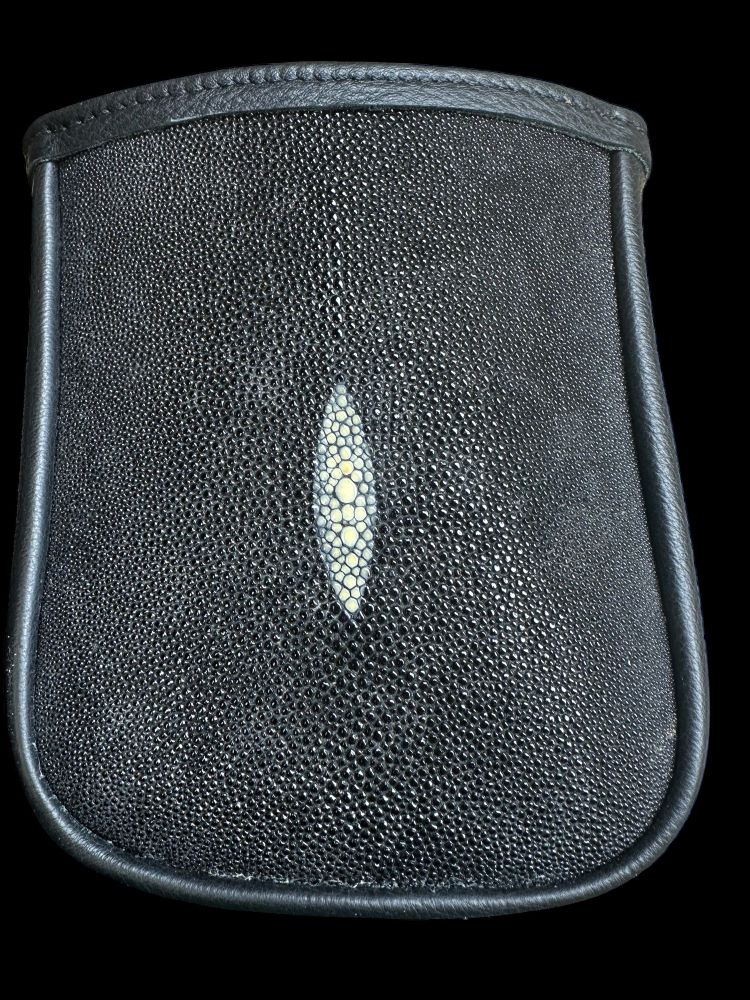 Shell Pouch - Stingray - Black - Image 4